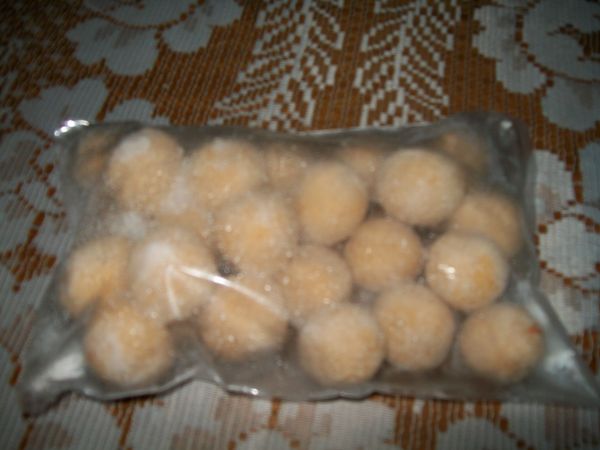 Mini Bolinho de queijo (congelado)